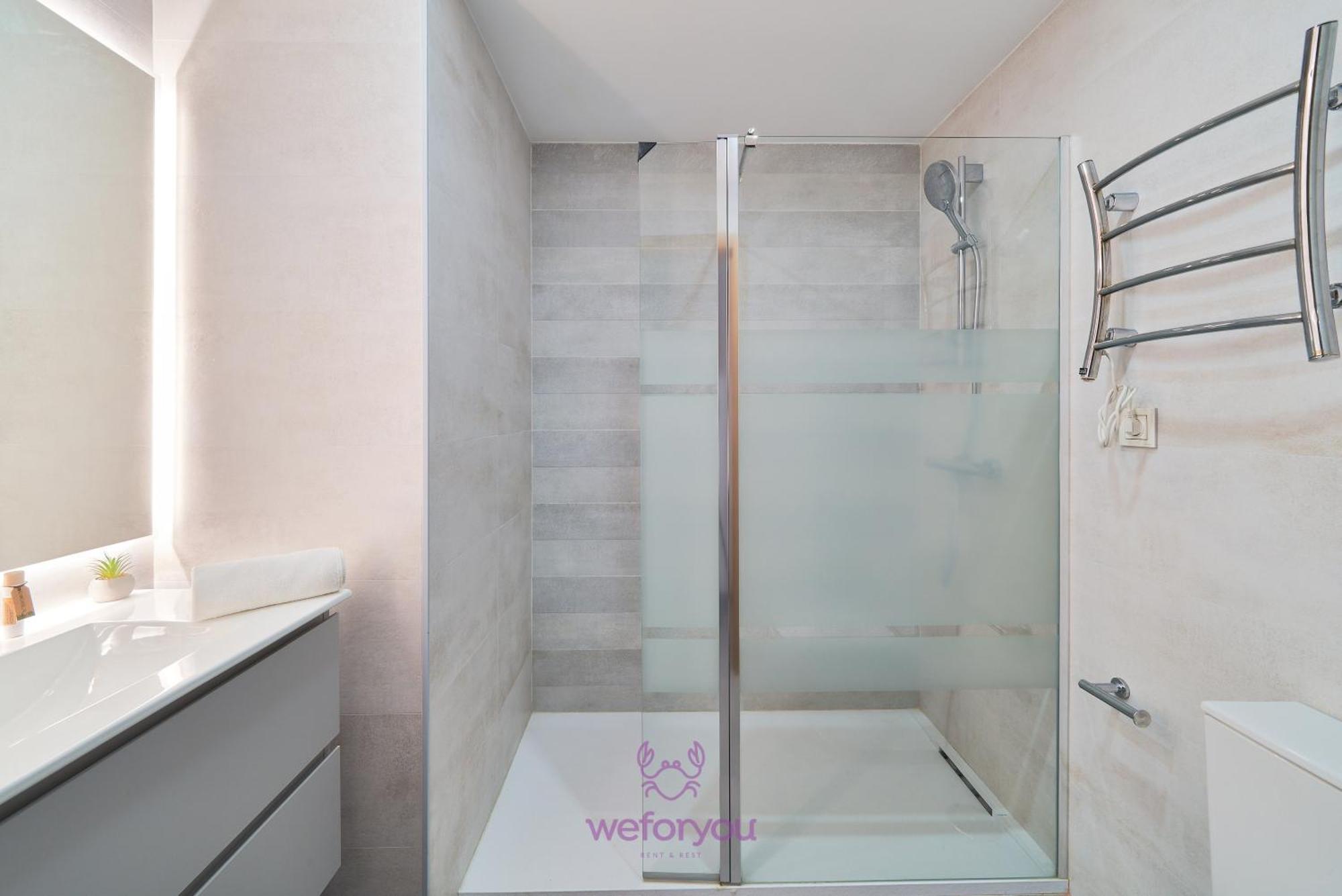 Weforyou Isla De Poniente 2 Bedrooms And Parking Benalmádena Eksteriør billede